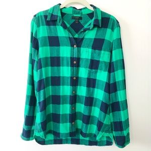 J. Crew Navy and Green Plaid Long Sleeve button-up Shirt, 6